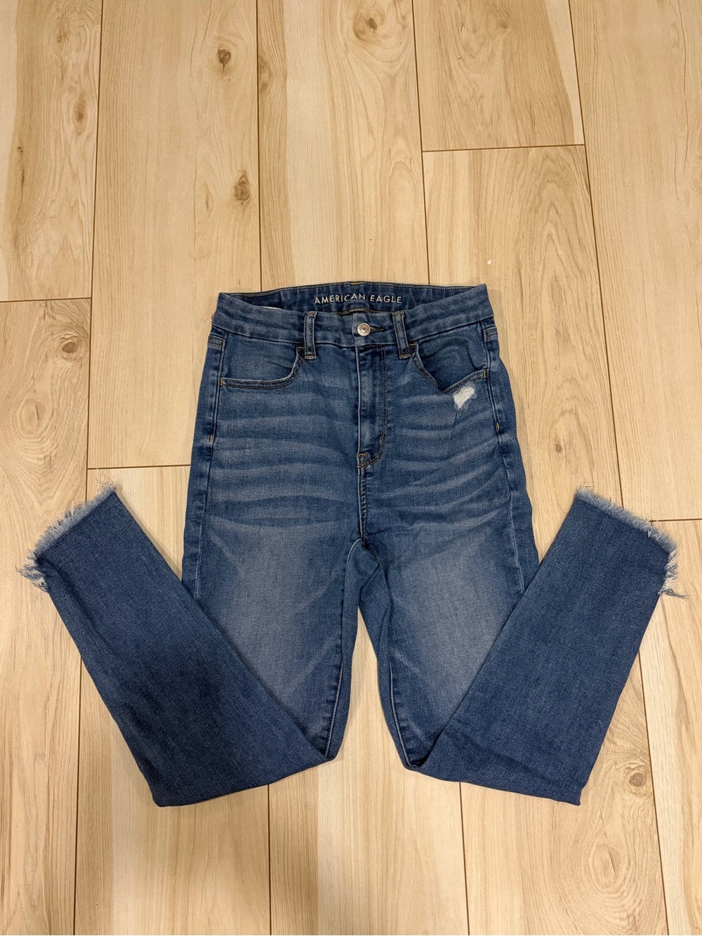 American Eagle Outfitters Dark Blue High-Rise Frayed-Hem Women's Jeans